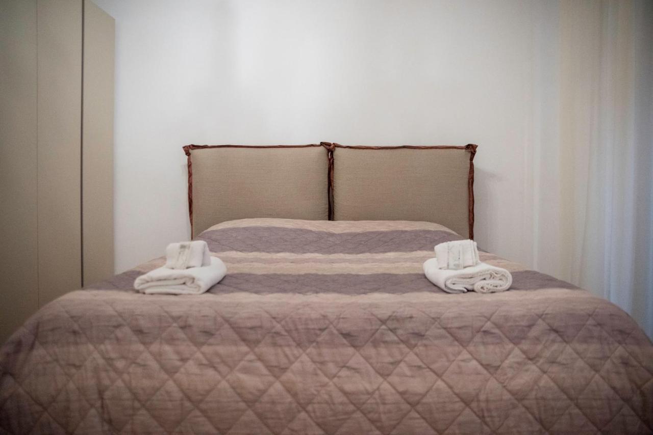 Apartamento Splendido Nel Centro Di Roma, Monti Roma